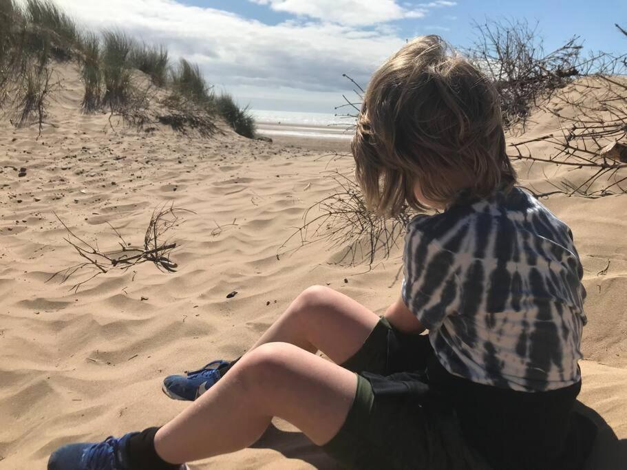 The Beach House South - Blackpool - Entire Holiday Home Екстериор снимка