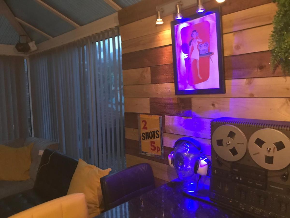 The Beach House South - Blackpool - Entire Holiday Home Екстериор снимка